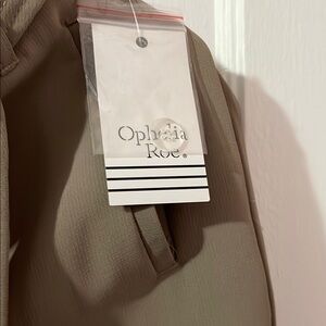 Ophelia & Co. Women's Cropped Pants - Tan new with tags